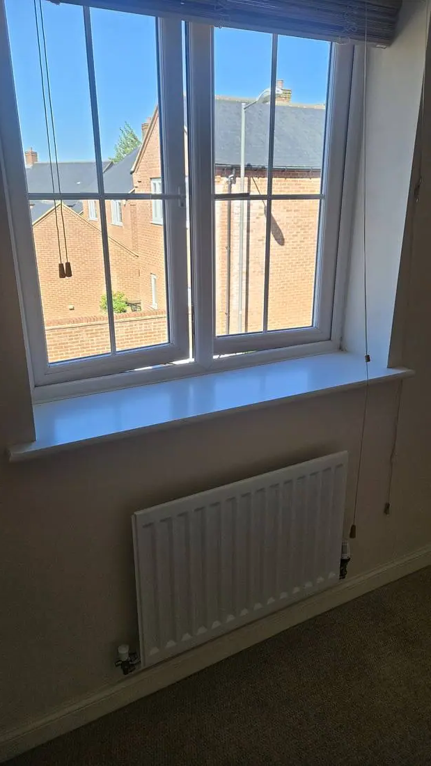 End of tenancy bedroom window and sill cleaning